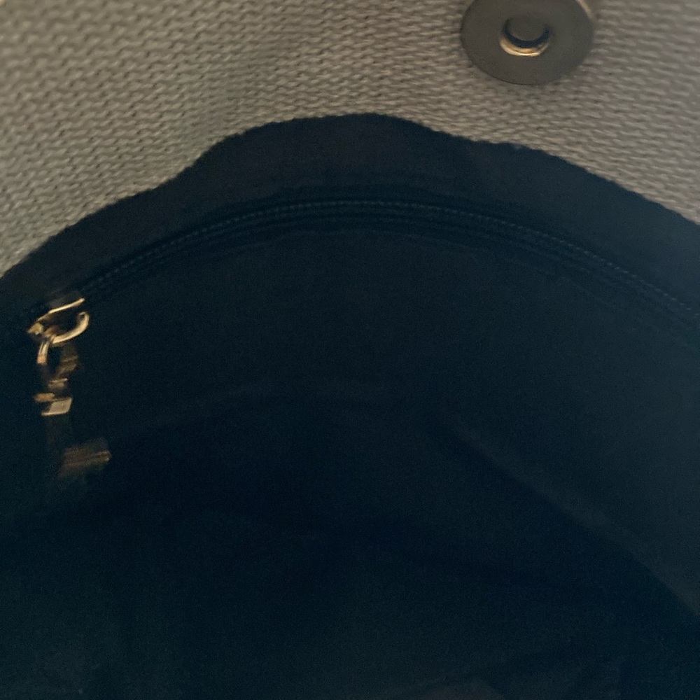 New Enjoinin funky lady face purse - Picture 8 of 10